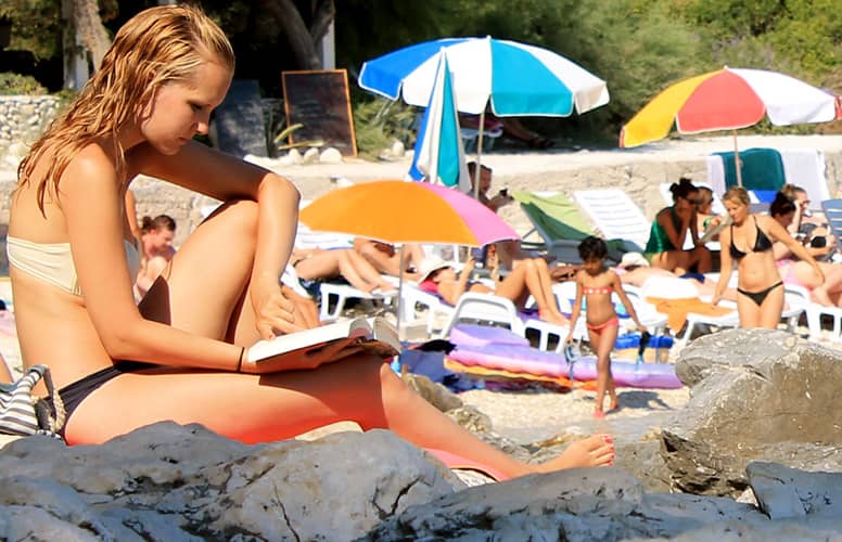 lire à la plage